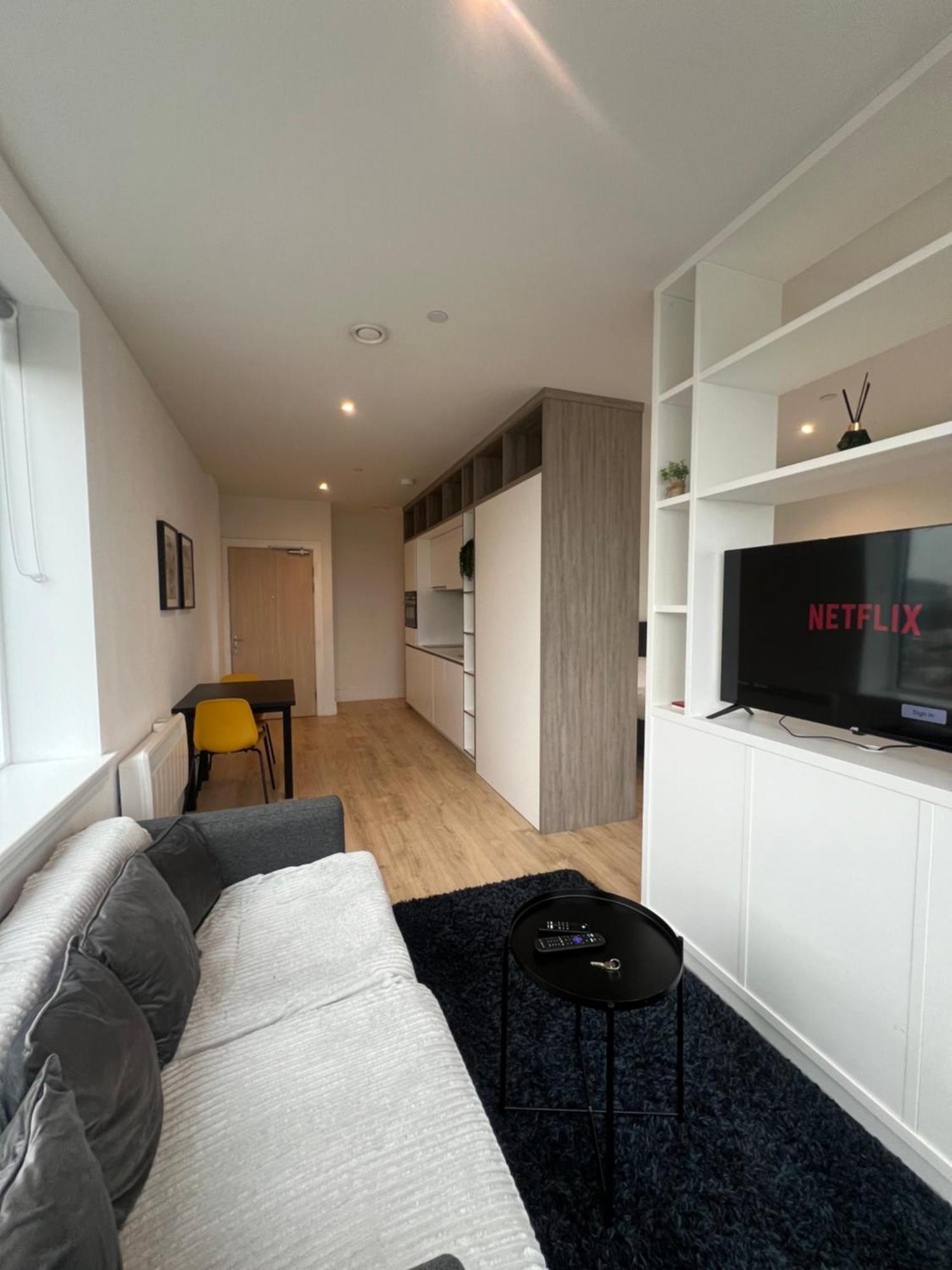 London Heathrow Airport Apartment Voyager House Terminal 12345 - Ev Electric And Parking Available ฮิลลิงดัน ภายนอก รูปภาพ